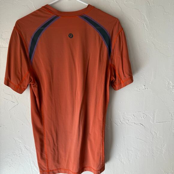 Lululemon‎ Men's Size Small Orange Blue Running Activewear Top - Picture 4 of 7